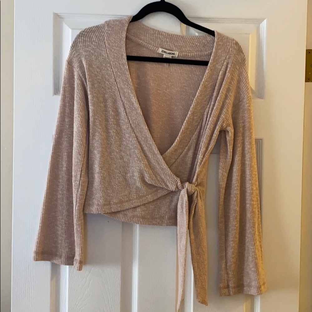 Billabong wrap sweater